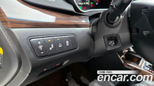 Kia K7 2016 — photo 12