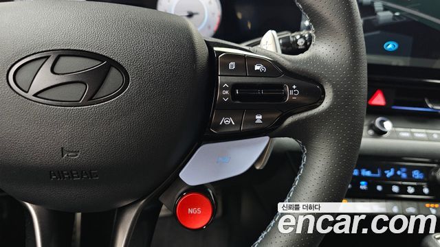 Hyundai AVANTE 2025 — photo 22