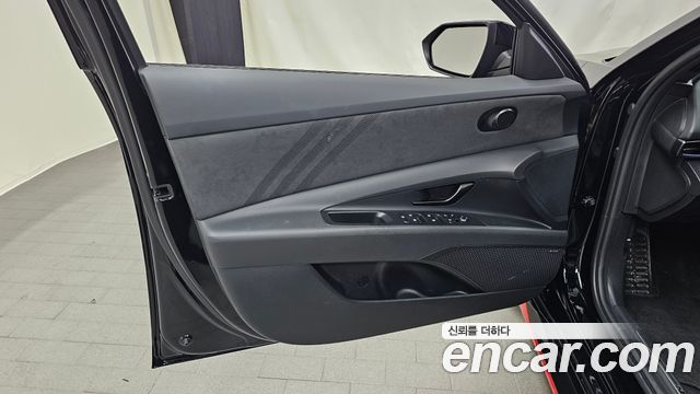 Hyundai AVANTE 2025 — photo 14