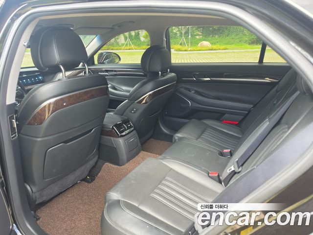 Genesis EQ900 2018 — photo 15