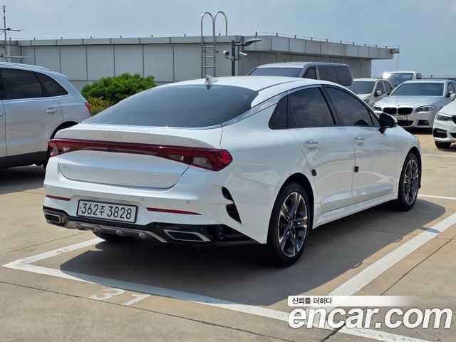 Kia K5 2023 — photo 4
