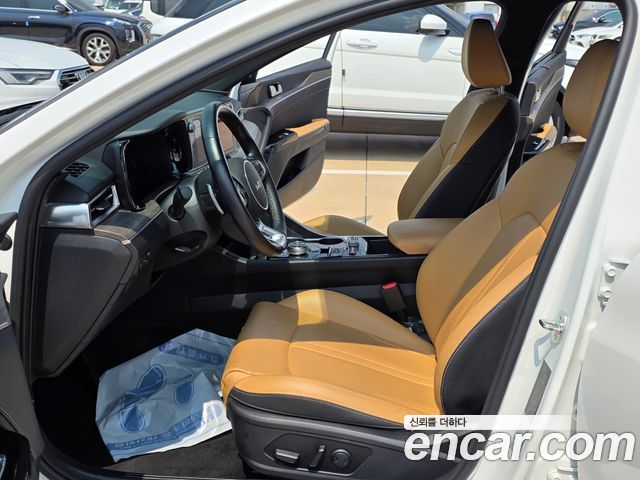Kia K5 2023 — photo 8