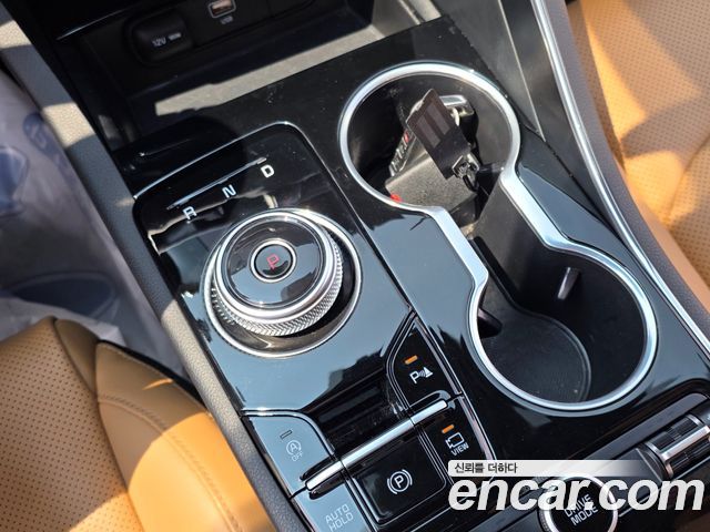 Kia K5 2023 — photo 13
