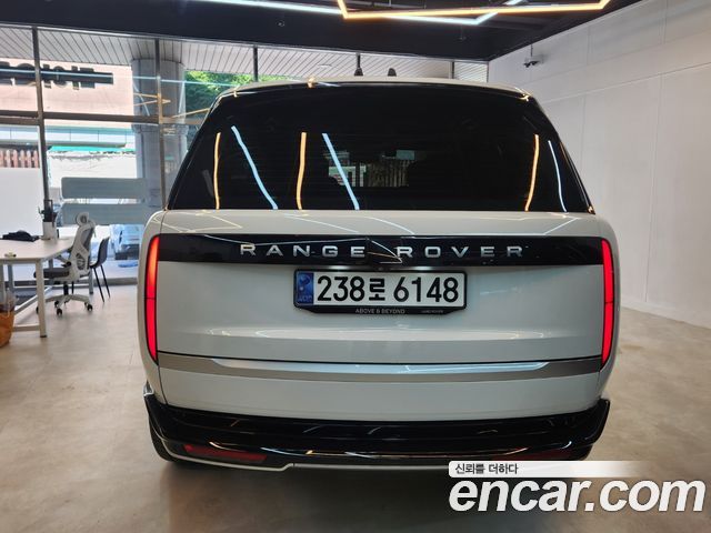 Land Rover Range Rover 2024 — photo 3