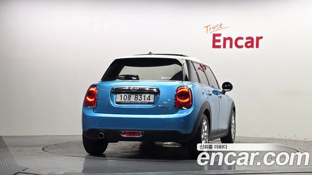 Mini Cooper 2016 — photo 4