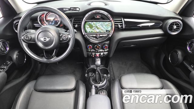 Mini Cooper 2016 — photo 7