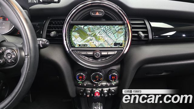 Mini Cooper 2016 — photo 15