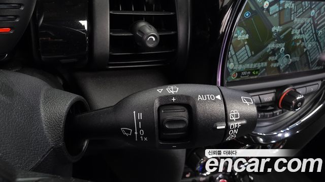 Mini Cooper 2016 — photo 18