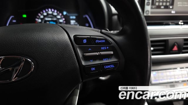 Hyundai Kona 2019 — photo 31