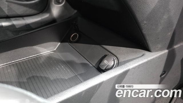Hyundai Kona 2019 — photo 34