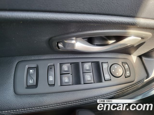 Renault Korea SM5  2015 — photo 17