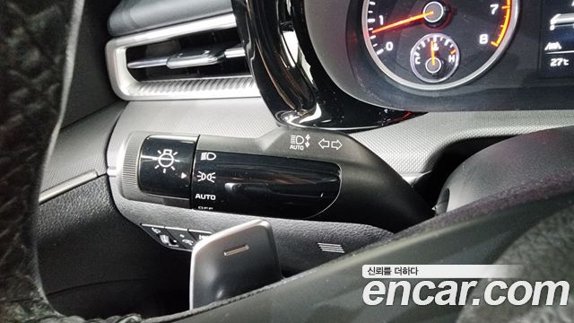 Kia K5 2023 — photo 30