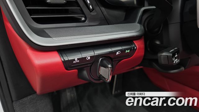 Porsche 911 2024 — photo 16
