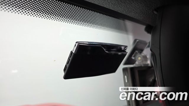 Jeep Wrangler 2022 — photo 28