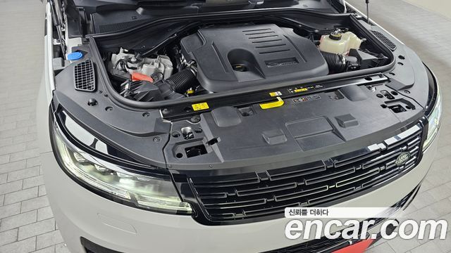 Land Rover Range Rover Sport 2025 — photo 6