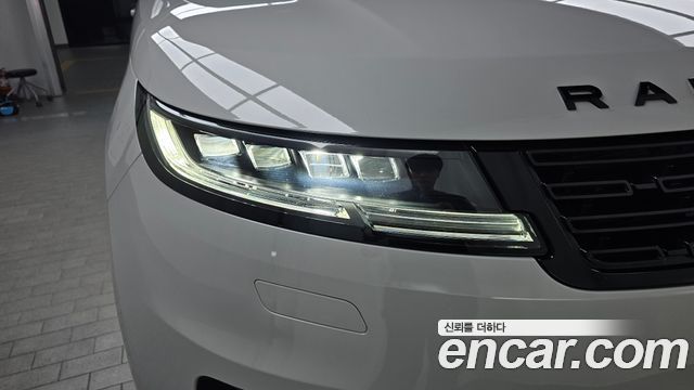 Land Rover Range Rover Sport 2025 — photo 8