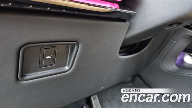 Land Rover Range Rover Sport 2025 — photo 30