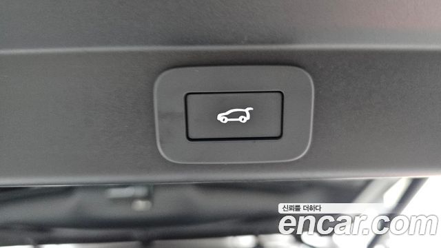 Land Rover Range Rover Sport 2025 — photo 31