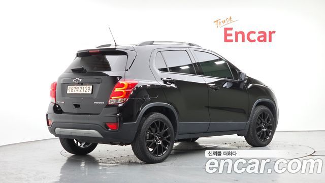 Chevrolet Korea Trax 2021 — photo 2