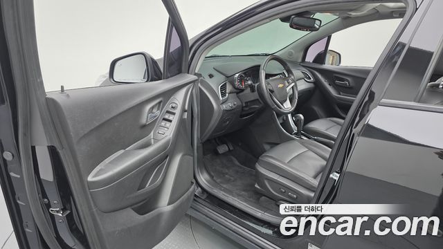 Chevrolet Korea Trax 2021 — photo 10