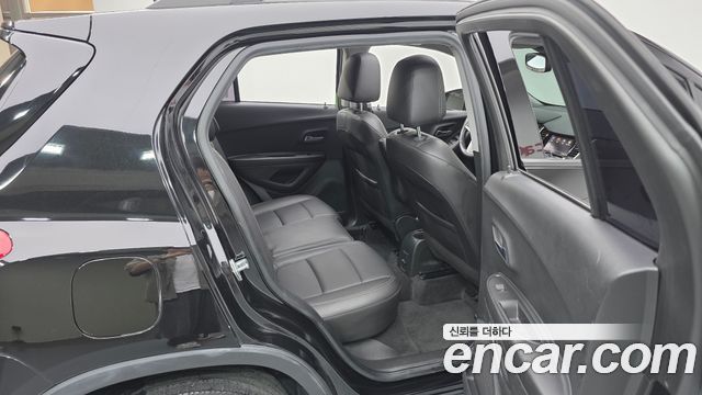 Chevrolet Korea Trax 2021 — photo 11