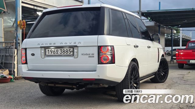 Land Rover Range Rover 2011 — photo 2