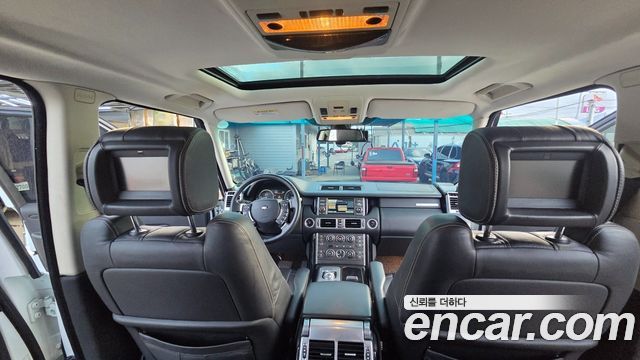 Land Rover Range Rover 2011 — photo 7