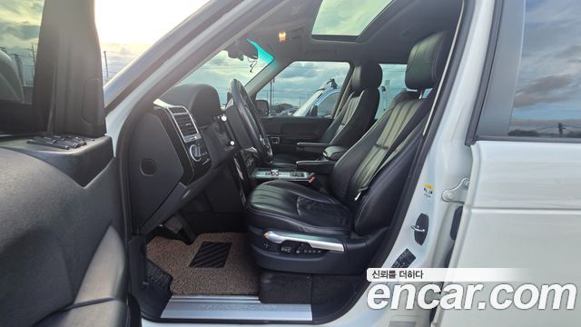 Land Rover Range Rover 2011 — photo 10
