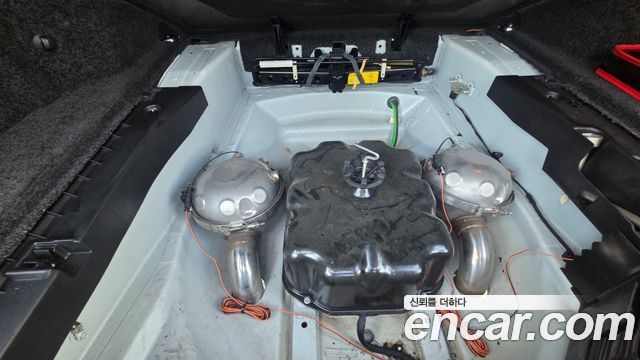 Land Rover Range Rover 2011 — photo 16