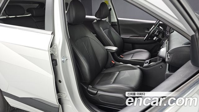 Hyundai Kona 2023 — photo 16