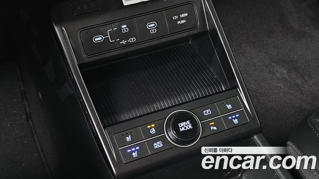 Hyundai Kona 2023 — photo 27