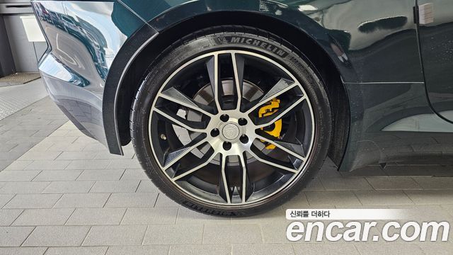 Jaguar F-TYPE 2016 — photo 5