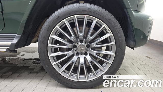 Mercedes-Benz G-Class 2025 — photo 7
