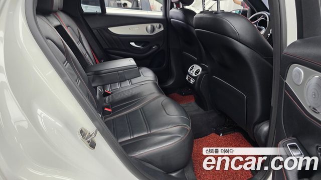 Mercedes-Benz GLC-Class 2018 — photo 11