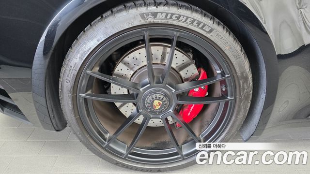 Porsche 911 2023 — photo 5