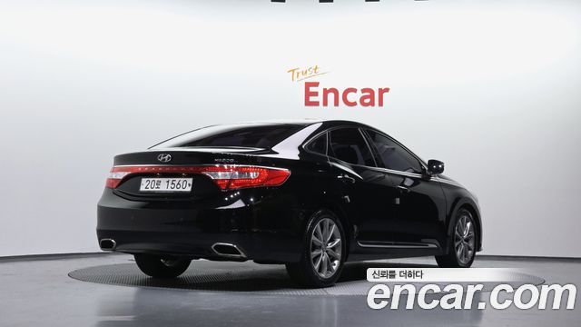 Hyundai Grandeur 2015 — photo 2