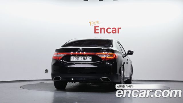 Hyundai Grandeur 2015 — photo 4