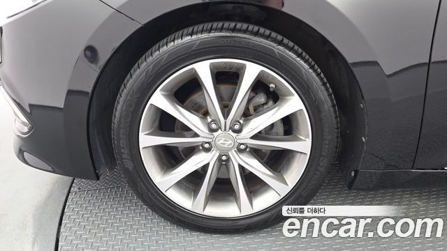 Hyundai Grandeur 2015 — photo 5