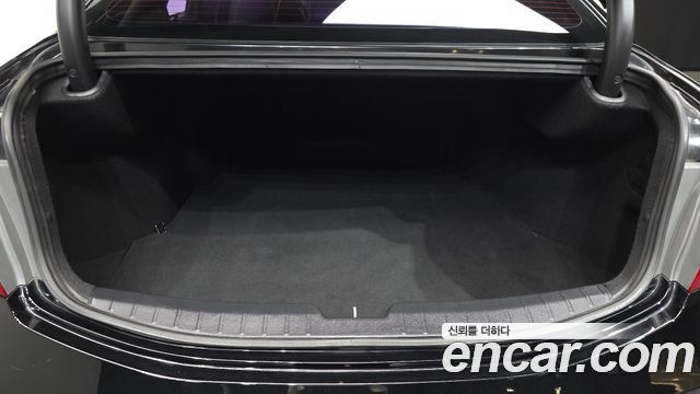 Hyundai Grandeur 2015 — photo 26