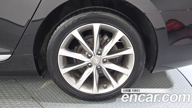 Hyundai Grandeur 2015 — photo 7