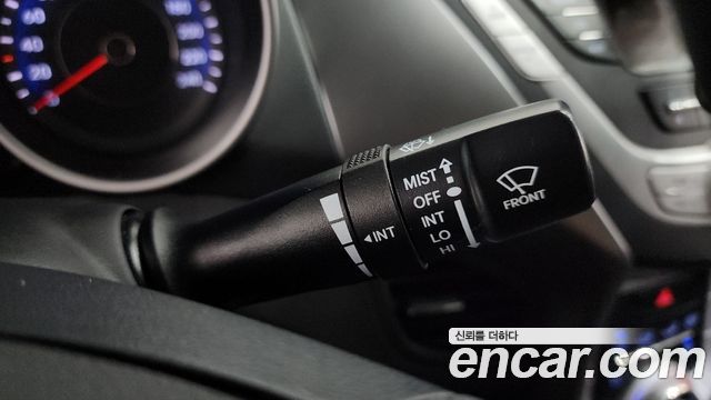Hyundai AVANTE 2011 — photo 19