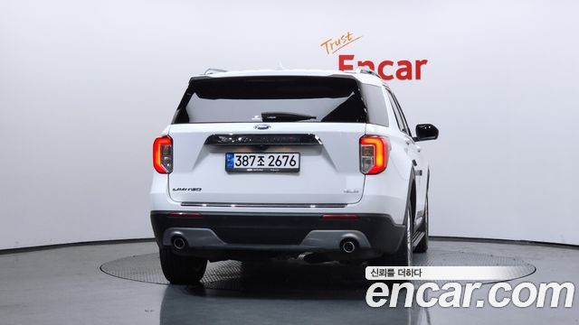 Ford Explorer 2020 — photo 4