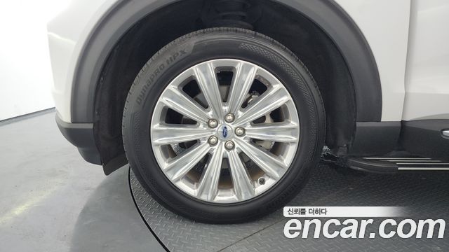 Ford Explorer 2020 — photo 5