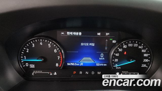 Ford Explorer 2020 — photo 8