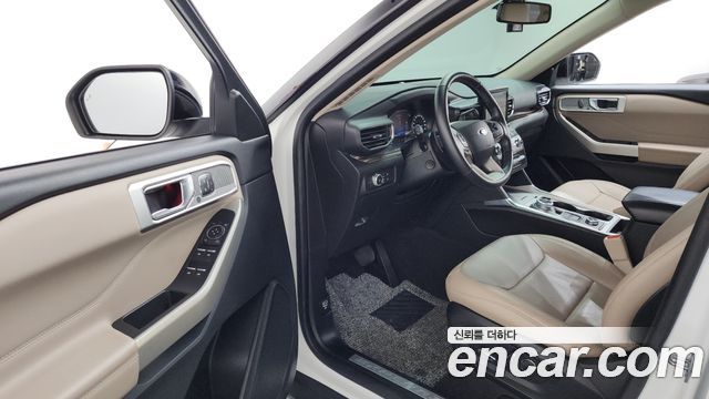 Ford Explorer 2020 — photo 10
