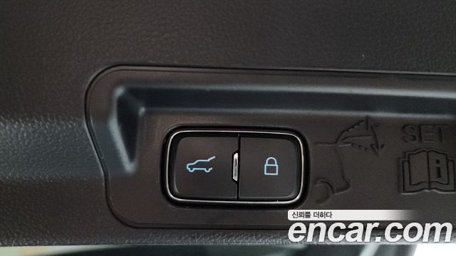 Ford Explorer 2020 — photo 19