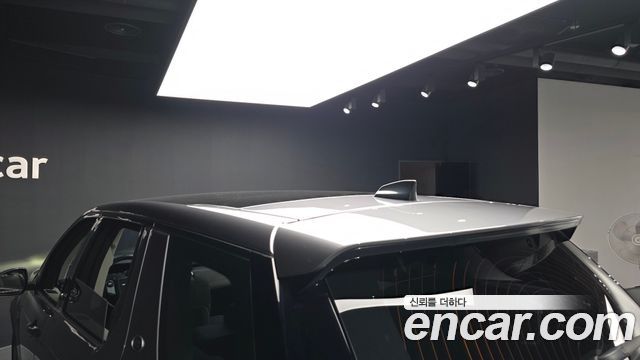 Land Rover Discovery Sport 2020 — photo 39