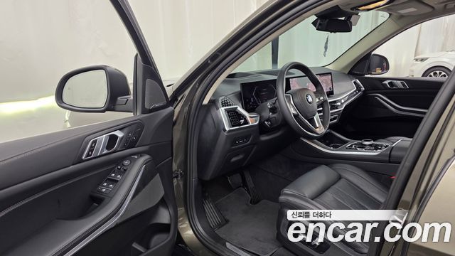 BMW X5 2025 — photo 13