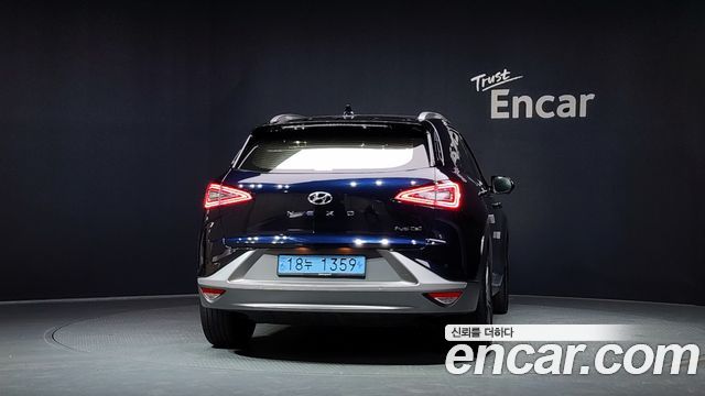 Hyundai Nexo 2023 — photo 4