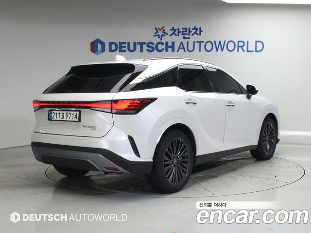 Lexus RX 2024 — photo 2
